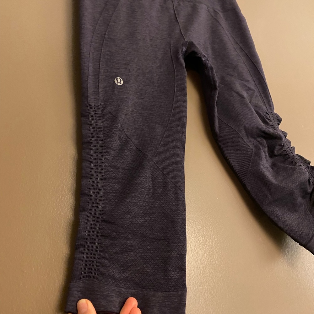 Lululemon In the Flow Crops - Picture 3 of 4